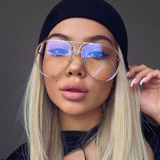 Luxe Divine Collection ~ Women's Fashion Lens Sunglasses Gradient Color