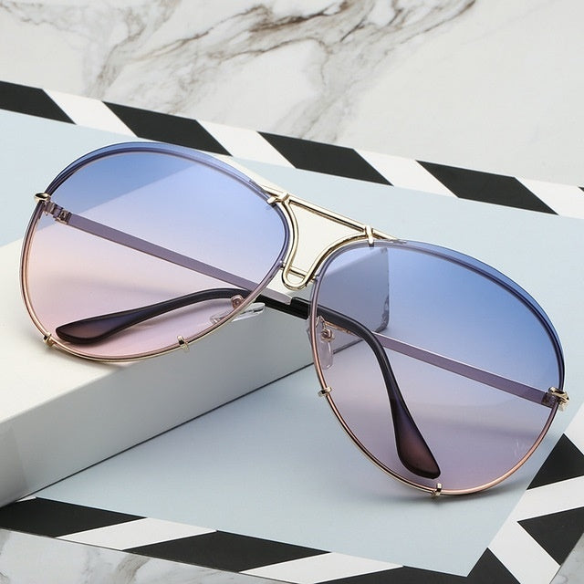 Luxe Divine Collection ~ Women's Fashion Lens Sunglasses Gradient Color